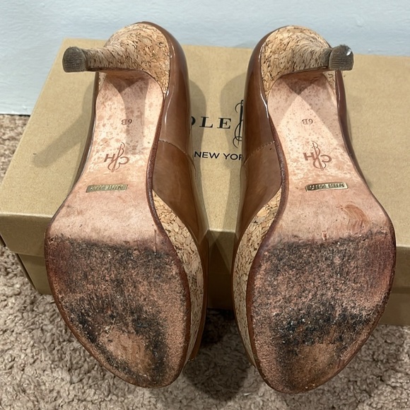 Cole Haan Mariela Peep Toe High Pump Patent Leather with Cork Heels. 6.5B - Picture 3 of 6